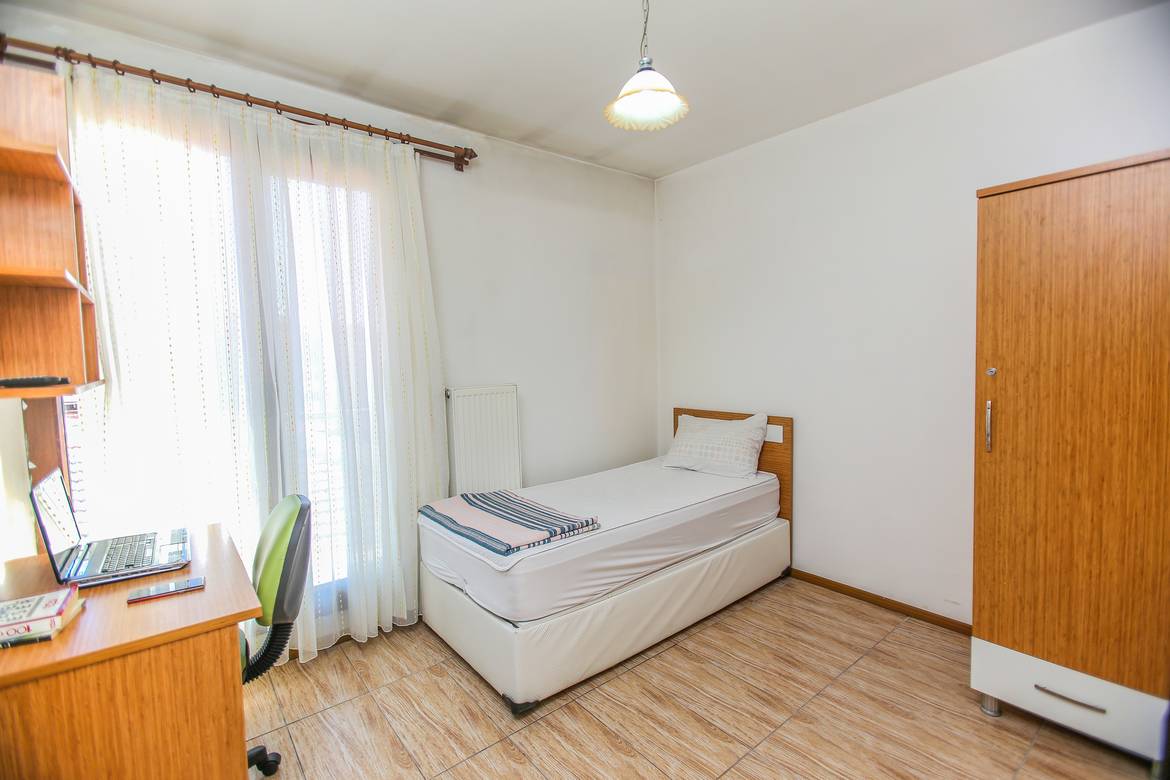 apartlar koridoru